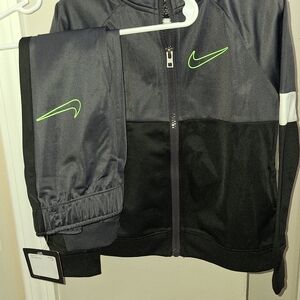 Nike boys track suit